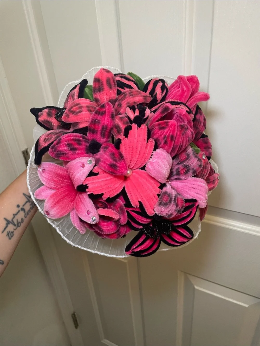 Pink and black cheetah print pipe cleaner flower bouquet, one dozen